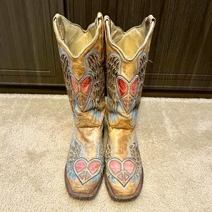 Corral Vintage Collection Peace and Wings Boots